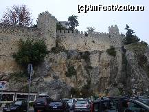 [P31] San Marino,Piazzale Cava Antico, sub protecția zidurilor cetății » foto by mariana.olaru
 - 
<span class="allrVoted glyphicon glyphicon-heart hidden" id="av317287"></span>
<a class="m-l-10 hidden" id="sv317287" onclick="voting_Foto_DelVot(,317287,3963)" role="button">șterge vot <span class="glyphicon glyphicon-remove"></span></a>
<a id="v9317287" class=" c-red"  onclick="voting_Foto_SetVot(317287)" role="button"><span class="glyphicon glyphicon-heart-empty"></span> <b>LIKE</b> = Votează poza</a> <img class="hidden"  id="f317287W9" src="/imagini/loader.gif" border="0" /><span class="AjErrMes hidden" id="e317287ErM"></span>