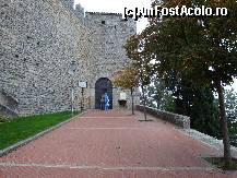 [P36] San Marino:intrarea în primul turn,Guaita » foto by mariana.olaru
 - 
<span class="allrVoted glyphicon glyphicon-heart hidden" id="av317298"></span>
<a class="m-l-10 hidden" id="sv317298" onclick="voting_Foto_DelVot(,317298,3963)" role="button">șterge vot <span class="glyphicon glyphicon-remove"></span></a>
<a id="v9317298" class=" c-red"  onclick="voting_Foto_SetVot(317298)" role="button"><span class="glyphicon glyphicon-heart-empty"></span> <b>LIKE</b> = Votează poza</a> <img class="hidden"  id="f317298W9" src="/imagini/loader.gif" border="0" /><span class="AjErrMes hidden" id="e317298ErM"></span>