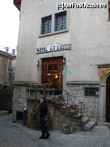 [P43] San Marino:Hotel La Grotta » foto by mariana.olaru
 - 
<span class="allrVoted glyphicon glyphicon-heart hidden" id="av317306"></span>
<a class="m-l-10 hidden" id="sv317306" onclick="voting_Foto_DelVot(,317306,3963)" role="button">șterge vot <span class="glyphicon glyphicon-remove"></span></a>
<a id="v9317306" class=" c-red"  onclick="voting_Foto_SetVot(317306)" role="button"><span class="glyphicon glyphicon-heart-empty"></span> <b>LIKE</b> = Votează poza</a> <img class="hidden"  id="f317306W9" src="/imagini/loader.gif" border="0" /><span class="AjErrMes hidden" id="e317306ErM"></span>