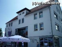 [P08] Sărbătoarea comunei (Dorffest) Burgrieden - Primăria. » foto by Dragoș_MD
 - 
<span class="allrVoted glyphicon glyphicon-heart hidden" id="av220616"></span>
<a class="m-l-10 hidden" id="sv220616" onclick="voting_Foto_DelVot(,220616,3969)" role="button">șterge vot <span class="glyphicon glyphicon-remove"></span></a>
<a id="v9220616" class=" c-red"  onclick="voting_Foto_SetVot(220616)" role="button"><span class="glyphicon glyphicon-heart-empty"></span> <b>LIKE</b> = Votează poza</a> <img class="hidden"  id="f220616W9" src="/imagini/loader.gif" border="0" /><span class="AjErrMes hidden" id="e220616ErM"></span>