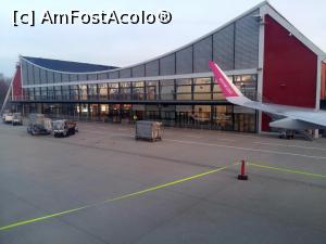 [P02] Am aterizat la Memmingen (cunoscut și drept München Sud), cam la o oră de Ulm cu mașina » foto by Dragoș_MD
 - 
<span class="allrVoted glyphicon glyphicon-heart hidden" id="av943482"></span>
<a class="m-l-10 hidden" id="sv943482" onclick="voting_Foto_DelVot(,943482,3969)" role="button">șterge vot <span class="glyphicon glyphicon-remove"></span></a>
<a id="v9943482" class=" c-red"  onclick="voting_Foto_SetVot(943482)" role="button"><span class="glyphicon glyphicon-heart-empty"></span> <b>LIKE</b> = Votează poza</a> <img class="hidden"  id="f943482W9" src="/imagini/loader.gif" border="0" /><span class="AjErrMes hidden" id="e943482ErM"></span>