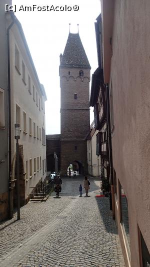 [P06] Metzgerturm (turnul Măcelarilor), văzut dinspre Fischerviertel » foto by Dragoș_MD
 - 
<span class="allrVoted glyphicon glyphicon-heart hidden" id="av944070"></span>
<a class="m-l-10 hidden" id="sv944070" onclick="voting_Foto_DelVot(,944070,3969)" role="button">șterge vot <span class="glyphicon glyphicon-remove"></span></a>
<a id="v9944070" class=" c-red"  onclick="voting_Foto_SetVot(944070)" role="button"><span class="glyphicon glyphicon-heart-empty"></span> <b>LIKE</b> = Votează poza</a> <img class="hidden"  id="f944070W9" src="/imagini/loader.gif" border="0" /><span class="AjErrMes hidden" id="e944070ErM"></span>