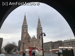 [P01] Catedrala din Szeged » foto by krisstinna
 - 
<span class="allrVoted glyphicon glyphicon-heart hidden" id="av1132523"></span>
<a class="m-l-10 hidden" id="sv1132523" onclick="voting_Foto_DelVot(,1132523,3970)" role="button">șterge vot <span class="glyphicon glyphicon-remove"></span></a>
<a id="v91132523" class=" c-red"  onclick="voting_Foto_SetVot(1132523)" role="button"><span class="glyphicon glyphicon-heart-empty"></span> <b>LIKE</b> = Votează poza</a> <img class="hidden"  id="f1132523W9" src="/imagini/loader.gif" border="0" /><span class="AjErrMes hidden" id="e1132523ErM"></span>