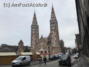 [P22] În Piața Domului » foto by krisstinna
 - 
<span class="allrVoted glyphicon glyphicon-heart hidden" id="av1132544"></span>
<a class="m-l-10 hidden" id="sv1132544" onclick="voting_Foto_DelVot(,1132544,3970)" role="button">șterge vot <span class="glyphicon glyphicon-remove"></span></a>
<a id="v91132544" class=" c-red"  onclick="voting_Foto_SetVot(1132544)" role="button"><span class="glyphicon glyphicon-heart-empty"></span> <b>LIKE</b> = Votează poza</a> <img class="hidden"  id="f1132544W9" src="/imagini/loader.gif" border="0" /><span class="AjErrMes hidden" id="e1132544ErM"></span>