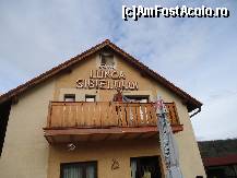 [P10] balconul Boierului (cel din poză nu e boier!)  » foto by marocanu21
 - 
<span class="allrVoted glyphicon glyphicon-heart hidden" id="av487932"></span>
<a class="m-l-10 hidden" id="sv487932" onclick="voting_Foto_DelVot(,487932,3974)" role="button">șterge vot <span class="glyphicon glyphicon-remove"></span></a>
<a id="v9487932" class=" c-red"  onclick="voting_Foto_SetVot(487932)" role="button"><span class="glyphicon glyphicon-heart-empty"></span> <b>LIKE</b> = Votează poza</a> <img class="hidden"  id="f487932W9" src="/imagini/loader.gif" border="0" /><span class="AjErrMes hidden" id="e487932ErM"></span>
