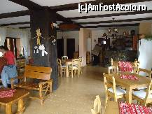 [P15] restaurantul pensiunii » foto by marocanu21
 - 
<span class="allrVoted glyphicon glyphicon-heart hidden" id="av487937"></span>
<a class="m-l-10 hidden" id="sv487937" onclick="voting_Foto_DelVot(,487937,3974)" role="button">șterge vot <span class="glyphicon glyphicon-remove"></span></a>
<a id="v9487937" class=" c-red"  onclick="voting_Foto_SetVot(487937)" role="button"><span class="glyphicon glyphicon-heart-empty"></span> <b>LIKE</b> = Votează poza</a> <img class="hidden"  id="f487937W9" src="/imagini/loader.gif" border="0" /><span class="AjErrMes hidden" id="e487937ErM"></span>