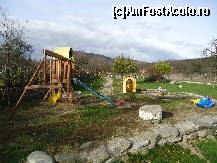 [P04] loc de joacă pt copii » foto by marocanu21
 - 
<span class="allrVoted glyphicon glyphicon-heart hidden" id="av487926"></span>
<a class="m-l-10 hidden" id="sv487926" onclick="voting_Foto_DelVot(,487926,3974)" role="button">șterge vot <span class="glyphicon glyphicon-remove"></span></a>
<a id="v9487926" class=" c-red"  onclick="voting_Foto_SetVot(487926)" role="button"><span class="glyphicon glyphicon-heart-empty"></span> <b>LIKE</b> = Votează poza</a> <img class="hidden"  id="f487926W9" src="/imagini/loader.gif" border="0" /><span class="AjErrMes hidden" id="e487926ErM"></span>