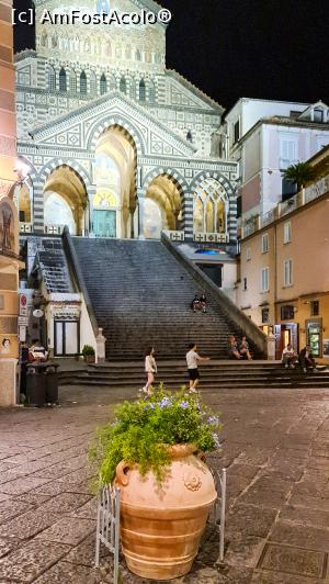 [P22] Biserica din Amalfi » foto by alxmst
 - 
<span class="allrVoted glyphicon glyphicon-heart hidden" id="av1331072"></span>
<a class="m-l-10 hidden" id="sv1331072" onclick="voting_Foto_DelVot(,1331072,3976)" role="button">șterge vot <span class="glyphicon glyphicon-remove"></span></a>
<a id="v91331072" class=" c-red"  onclick="voting_Foto_SetVot(1331072)" role="button"><span class="glyphicon glyphicon-heart-empty"></span> <b>LIKE</b> = Votează poza</a> <img class="hidden"  id="f1331072W9" src="/imagini/loader.gif" border="0" /><span class="AjErrMes hidden" id="e1331072ErM"></span>