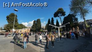 [P01] Coada la intrarea în parcul arheologic Pompeii » foto by Dragoș_MD
 - 
<span class="allrVoted glyphicon glyphicon-heart hidden" id="av1485766"></span>
<a class="m-l-10 hidden" id="sv1485766" onclick="voting_Foto_DelVot(,1485766,3976)" role="button">șterge vot <span class="glyphicon glyphicon-remove"></span></a>
<a id="v91485766" class=" c-red"  onclick="voting_Foto_SetVot(1485766)" role="button"><span class="glyphicon glyphicon-heart-empty"></span> <b>LIKE</b> = Votează poza</a> <img class="hidden"  id="f1485766W9" src="/imagini/loader.gif" border="0" /><span class="AjErrMes hidden" id="e1485766ErM"></span>