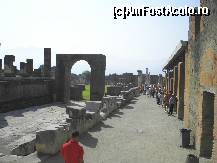 [P23] Spre Foro di Pompei » foto by Costi
 - 
<span class="allrVoted glyphicon glyphicon-heart hidden" id="av53071"></span>
<a class="m-l-10 hidden" id="sv53071" onclick="voting_Foto_DelVot(,53071,3976)" role="button">șterge vot <span class="glyphicon glyphicon-remove"></span></a>
<a id="v953071" class=" c-red"  onclick="voting_Foto_SetVot(53071)" role="button"><span class="glyphicon glyphicon-heart-empty"></span> <b>LIKE</b> = Votează poza</a> <img class="hidden"  id="f53071W9" src="/imagini/loader.gif" border="0" /><span class="AjErrMes hidden" id="e53071ErM"></span>