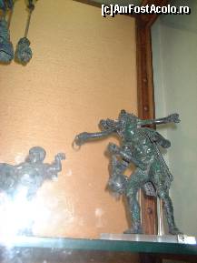 [P16] Cativa 'falusi' descoperiti tot la Pompei » foto by dorgo
 - 
<span class="allrVoted glyphicon glyphicon-heart hidden" id="av259968"></span>
<a class="m-l-10 hidden" id="sv259968" onclick="voting_Foto_DelVot(,259968,3976)" role="button">șterge vot <span class="glyphicon glyphicon-remove"></span></a>
<a id="v9259968" class=" c-red"  onclick="voting_Foto_SetVot(259968)" role="button"><span class="glyphicon glyphicon-heart-empty"></span> <b>LIKE</b> = Votează poza</a> <img class="hidden"  id="f259968W9" src="/imagini/loader.gif" border="0" /><span class="AjErrMes hidden" id="e259968ErM"></span>