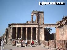 [P14] In fiecare zi, Pompeiul e asaltat de mii de turisti din intreaga lume » foto by dorgo
 - 
<span class="allrVoted glyphicon glyphicon-heart hidden" id="av260451"></span>
<a class="m-l-10 hidden" id="sv260451" onclick="voting_Foto_DelVot(,260451,3976)" role="button">șterge vot <span class="glyphicon glyphicon-remove"></span></a>
<a id="v9260451" class=" c-red"  onclick="voting_Foto_SetVot(260451)" role="button"><span class="glyphicon glyphicon-heart-empty"></span> <b>LIKE</b> = Votează poza</a> <img class="hidden"  id="f260451W9" src="/imagini/loader.gif" border="0" /><span class="AjErrMes hidden" id="e260451ErM"></span>