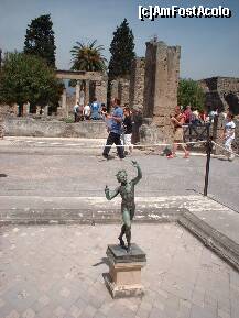 [P03] Casa Faunului,un reper important, dar in Pompei cel mai bine te orientezi cu harta » foto by dorgo
 - 
<span class="allrVoted glyphicon glyphicon-heart hidden" id="av260440"></span>
<a class="m-l-10 hidden" id="sv260440" onclick="voting_Foto_DelVot(,260440,3976)" role="button">șterge vot <span class="glyphicon glyphicon-remove"></span></a>
<a id="v9260440" class=" c-red"  onclick="voting_Foto_SetVot(260440)" role="button"><span class="glyphicon glyphicon-heart-empty"></span> <b>LIKE</b> = Votează poza</a> <img class="hidden"  id="f260440W9" src="/imagini/loader.gif" border="0" /><span class="AjErrMes hidden" id="e260440ErM"></span>