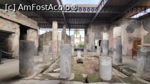 [P36] Casa dei Dioscuri - Dioscuri era numele generic sub care erau cunoscuti Castor și Pollux, fiii lui Jupiter si Leda. Casa, una dintre cele mai somptuoase si vaste din ultima perioada a Pompeiului, are 2 atriumuri, conectate intre ele.  » foto by geani anto
 - 
<span class="allrVoted glyphicon glyphicon-heart hidden" id="av1410533"></span>
<a class="m-l-10 hidden" id="sv1410533" onclick="voting_Foto_DelVot(,1410533,3976)" role="button">șterge vot <span class="glyphicon glyphicon-remove"></span></a>
<a id="v91410533" class=" c-red"  onclick="voting_Foto_SetVot(1410533)" role="button"><span class="glyphicon glyphicon-heart-empty"></span> <b>LIKE</b> = Votează poza</a> <img class="hidden"  id="f1410533W9" src="/imagini/loader.gif" border="0" /><span class="AjErrMes hidden" id="e1410533ErM"></span>