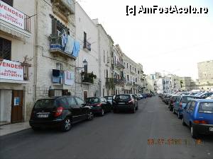 [P11] Case din Bari, de pe langa Castelul Svevo.  » foto by TraianS
 - 
<span class="allrVoted glyphicon glyphicon-heart hidden" id="av374560"></span>
<a class="m-l-10 hidden" id="sv374560" onclick="voting_Foto_DelVot(,374560,3993)" role="button">șterge vot <span class="glyphicon glyphicon-remove"></span></a>
<a id="v9374560" class=" c-red"  onclick="voting_Foto_SetVot(374560)" role="button"><span class="glyphicon glyphicon-heart-empty"></span> <b>LIKE</b> = Votează poza</a> <img class="hidden"  id="f374560W9" src="/imagini/loader.gif" border="0" /><span class="AjErrMes hidden" id="e374560ErM"></span>