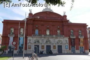[P06] Teatro Petruzzeli » foto by theo1208
 - 
<span class="allrVoted glyphicon glyphicon-heart hidden" id="av946447"></span>
<a class="m-l-10 hidden" id="sv946447" onclick="voting_Foto_DelVot(,946447,3993)" role="button">șterge vot <span class="glyphicon glyphicon-remove"></span></a>
<a id="v9946447" class=" c-red"  onclick="voting_Foto_SetVot(946447)" role="button"><span class="glyphicon glyphicon-heart-empty"></span> <b>LIKE</b> = Votează poza</a> <img class="hidden"  id="f946447W9" src="/imagini/loader.gif" border="0" /><span class="AjErrMes hidden" id="e946447ErM"></span>