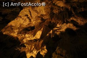[P11] Unele stalagtite erau parca semitransparente » foto by IoanaV
 - 
<span class="allrVoted glyphicon glyphicon-heart hidden" id="av889512"></span>
<a class="m-l-10 hidden" id="sv889512" onclick="voting_Foto_DelVot(,889512,3993)" role="button">șterge vot <span class="glyphicon glyphicon-remove"></span></a>
<a id="v9889512" class=" c-red"  onclick="voting_Foto_SetVot(889512)" role="button"><span class="glyphicon glyphicon-heart-empty"></span> <b>LIKE</b> = Votează poza</a> <img class="hidden"  id="f889512W9" src="/imagini/loader.gif" border="0" /><span class="AjErrMes hidden" id="e889512ErM"></span>