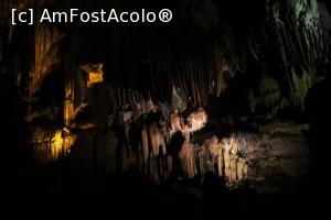 [P05] Stalagtite de tip perdea » foto by IoanaV
 - 
<span class="allrVoted glyphicon glyphicon-heart hidden" id="av889506"></span>
<a class="m-l-10 hidden" id="sv889506" onclick="voting_Foto_DelVot(,889506,3993)" role="button">șterge vot <span class="glyphicon glyphicon-remove"></span></a>
<a id="v9889506" class=" c-red"  onclick="voting_Foto_SetVot(889506)" role="button"><span class="glyphicon glyphicon-heart-empty"></span> <b>LIKE</b> = Votează poza</a> <img class="hidden"  id="f889506W9" src="/imagini/loader.gif" border="0" /><span class="AjErrMes hidden" id="e889506ErM"></span>