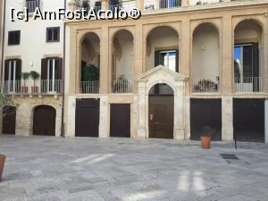 [P15] Vedeți cât de înghesuite sunt casele în centrul vechi. Fiecare ușă reprezintă o intrare, observați și numerele.  » foto by Aurici
 - 
<span class="allrVoted glyphicon glyphicon-heart hidden" id="av733546"></span>
<a class="m-l-10 hidden" id="sv733546" onclick="voting_Foto_DelVot(,733546,3993)" role="button">șterge vot <span class="glyphicon glyphicon-remove"></span></a>
<a id="v9733546" class=" c-red"  onclick="voting_Foto_SetVot(733546)" role="button"><span class="glyphicon glyphicon-heart-empty"></span> <b>LIKE</b> = Votează poza</a> <img class="hidden"  id="f733546W9" src="/imagini/loader.gif" border="0" /><span class="AjErrMes hidden" id="e733546ErM"></span>