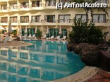 [P01] Piscina si o parte din restaurantul international! » foto by corina_toma21
 - 
<span class="allrVoted glyphicon glyphicon-heart hidden" id="av6005"></span>
<a class="m-l-10 hidden" id="sv6005" onclick="voting_Foto_DelVot(,6005,3997)" role="button">șterge vot <span class="glyphicon glyphicon-remove"></span></a>
<a id="v96005" class=" c-red"  onclick="voting_Foto_SetVot(6005)" role="button"><span class="glyphicon glyphicon-heart-empty"></span> <b>LIKE</b> = Votează poza</a> <img class="hidden"  id="f6005W9" src="/imagini/loader.gif" border="0" /><span class="AjErrMes hidden" id="e6005ErM"></span>