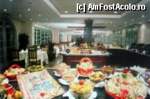 [P03] restaurantul si o parte din mancare.... » foto by corina_toma21
 - 
<span class="allrVoted glyphicon glyphicon-heart hidden" id="av6007"></span>
<a class="m-l-10 hidden" id="sv6007" onclick="voting_Foto_DelVot(,6007,3997)" role="button">șterge vot <span class="glyphicon glyphicon-remove"></span></a>
<a id="v96007" class=" c-red"  onclick="voting_Foto_SetVot(6007)" role="button"><span class="glyphicon glyphicon-heart-empty"></span> <b>LIKE</b> = Votează poza</a> <img class="hidden"  id="f6007W9" src="/imagini/loader.gif" border="0" /><span class="AjErrMes hidden" id="e6007ErM"></span>