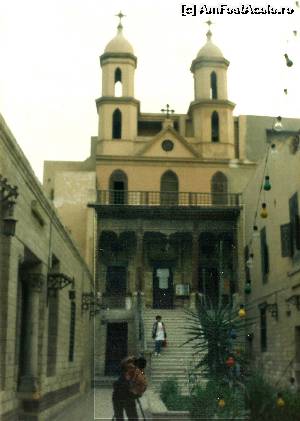[P04] Biserica copta din Cairo » foto by Dan-Ioan
 - 
<span class="allrVoted glyphicon glyphicon-heart hidden" id="av535886"></span>
<a class="m-l-10 hidden" id="sv535886" onclick="voting_Foto_DelVot(,535886,3997)" role="button">șterge vot <span class="glyphicon glyphicon-remove"></span></a>
<a id="v9535886" class=" c-red"  onclick="voting_Foto_SetVot(535886)" role="button"><span class="glyphicon glyphicon-heart-empty"></span> <b>LIKE</b> = Votează poza</a> <img class="hidden"  id="f535886W9" src="/imagini/loader.gif" border="0" /><span class="AjErrMes hidden" id="e535886ErM"></span>