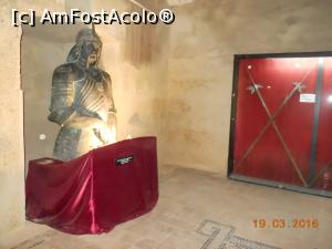 [P31] Castelul Corvinilor - Ioan (Iancu) de Hunedoara în Sala Cavalerilor.  » foto by iulianic
 - 
<span class="allrVoted glyphicon glyphicon-heart hidden" id="av771037"></span>
<a class="m-l-10 hidden" id="sv771037" onclick="voting_Foto_DelVot(,771037,4000)" role="button">șterge vot <span class="glyphicon glyphicon-remove"></span></a>
<a id="v9771037" class=" c-red"  onclick="voting_Foto_SetVot(771037)" role="button"><span class="glyphicon glyphicon-heart-empty"></span> <b>LIKE</b> = Votează poza</a> <img class="hidden"  id="f771037W9" src="/imagini/loader.gif" border="0" /><span class="AjErrMes hidden" id="e771037ErM"></span>