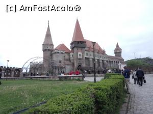 [P02] Castelul Corvinilor, Hunedoara » foto by Dana2008
 - 
<span class="allrVoted glyphicon glyphicon-heart hidden" id="av951435"></span>
<a class="m-l-10 hidden" id="sv951435" onclick="voting_Foto_DelVot(,951435,4000)" role="button">șterge vot <span class="glyphicon glyphicon-remove"></span></a>
<a id="v9951435" class=" c-red"  onclick="voting_Foto_SetVot(951435)" role="button"><span class="glyphicon glyphicon-heart-empty"></span> <b>LIKE</b> = Votează poza</a> <img class="hidden"  id="f951435W9" src="/imagini/loader.gif" border="0" /><span class="AjErrMes hidden" id="e951435ErM"></span>
