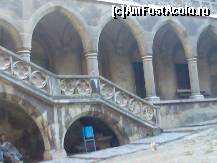 [P20] Curtea interioara a castelului » foto by biancuta
 - 
<span class="allrVoted glyphicon glyphicon-heart hidden" id="av42042"></span>
<a class="m-l-10 hidden" id="sv42042" onclick="voting_Foto_DelVot(,42042,4000)" role="button">șterge vot <span class="glyphicon glyphicon-remove"></span></a>
<a id="v942042" class=" c-red"  onclick="voting_Foto_SetVot(42042)" role="button"><span class="glyphicon glyphicon-heart-empty"></span> <b>LIKE</b> = Votează poza</a> <img class="hidden"  id="f42042W9" src="/imagini/loader.gif" border="0" /><span class="AjErrMes hidden" id="e42042ErM"></span>