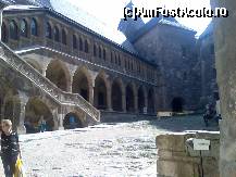[P05] Curtea interioara a castelului » foto by biancuta
 - 
<span class="allrVoted glyphicon glyphicon-heart hidden" id="av42026"></span>
<a class="m-l-10 hidden" id="sv42026" onclick="voting_Foto_DelVot(,42026,4000)" role="button">șterge vot <span class="glyphicon glyphicon-remove"></span></a>
<a id="v942026" class=" c-red"  onclick="voting_Foto_SetVot(42026)" role="button"><span class="glyphicon glyphicon-heart-empty"></span> <b>LIKE</b> = Votează poza</a> <img class="hidden"  id="f42026W9" src="/imagini/loader.gif" border="0" /><span class="AjErrMes hidden" id="e42026ErM"></span>