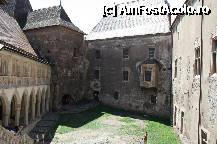 [P03] Curtea interioară - în arhitectura castelului sunt îmbinate armonios elemente gotice, renascentiste şi baroce » foto by alela
 - 
<span class="allrVoted glyphicon glyphicon-heart hidden" id="av244510"></span>
<a class="m-l-10 hidden" id="sv244510" onclick="voting_Foto_DelVot(,244510,4000)" role="button">șterge vot <span class="glyphicon glyphicon-remove"></span></a>
<a id="v9244510" class=" c-red"  onclick="voting_Foto_SetVot(244510)" role="button"><span class="glyphicon glyphicon-heart-empty"></span> <b>LIKE</b> = Votează poza</a> <img class="hidden"  id="f244510W9" src="/imagini/loader.gif" border="0" /><span class="AjErrMes hidden" id="e244510ErM"></span>
