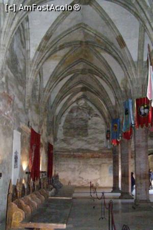 [P20] Impunătoarea Sală a Dietei! Pe fundal se poate observa urma unui fost tavan, ce împărțea Sala în trei camere pe verticală. » foto by Zoazore
 - 
<span class="allrVoted glyphicon glyphicon-heart hidden" id="av725283"></span>
<a class="m-l-10 hidden" id="sv725283" onclick="voting_Foto_DelVot(,725283,4000)" role="button">șterge vot <span class="glyphicon glyphicon-remove"></span></a>
<a id="v9725283" class=" c-red"  onclick="voting_Foto_SetVot(725283)" role="button"><span class="glyphicon glyphicon-heart-empty"></span> <b>LIKE</b> = Votează poza</a> <img class="hidden"  id="f725283W9" src="/imagini/loader.gif" border="0" /><span class="AjErrMes hidden" id="e725283ErM"></span>