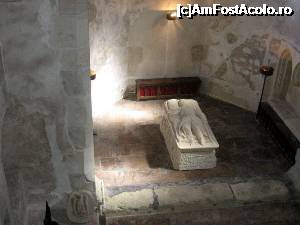[P24] Capela cu sarcofagul unui castelan » foto by Michi
 - 
<span class="allrVoted glyphicon glyphicon-heart hidden" id="av699090"></span>
<a class="m-l-10 hidden" id="sv699090" onclick="voting_Foto_DelVot(,699090,4000)" role="button">șterge vot <span class="glyphicon glyphicon-remove"></span></a>
<a id="v9699090" class=" c-red"  onclick="voting_Foto_SetVot(699090)" role="button"><span class="glyphicon glyphicon-heart-empty"></span> <b>LIKE</b> = Votează poza</a> <img class="hidden"  id="f699090W9" src="/imagini/loader.gif" border="0" /><span class="AjErrMes hidden" id="e699090ErM"></span>