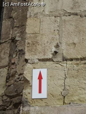 [P08] Inscripția în limba arabă veche de lângă fântâna înconjurată de legende - Castelul Corvinilor.  » foto by tata123 🔱
 - 
<span class="allrVoted glyphicon glyphicon-heart hidden" id="av741394"></span>
<a class="m-l-10 hidden" id="sv741394" onclick="voting_Foto_DelVot(,741394,4000)" role="button">șterge vot <span class="glyphicon glyphicon-remove"></span></a>
<a id="v9741394" class=" c-red"  onclick="voting_Foto_SetVot(741394)" role="button"><span class="glyphicon glyphicon-heart-empty"></span> <b>LIKE</b> = Votează poza</a> <img class="hidden"  id="f741394W9" src="/imagini/loader.gif" border="0" /><span class="AjErrMes hidden" id="e741394ErM"></span>