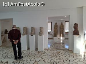 [P21] Constanța, Muzeul de Sculptură Ion Jalea, hol parter » foto by mprofeanu
 - 
<span class="allrVoted glyphicon glyphicon-heart hidden" id="av1509442"></span>
<a class="m-l-10 hidden" id="sv1509442" onclick="voting_Foto_DelVot(,1509442,4001)" role="button">șterge vot <span class="glyphicon glyphicon-remove"></span></a>
<a id="v91509442" class=" c-red"  onclick="voting_Foto_SetVot(1509442)" role="button"><span class="glyphicon glyphicon-heart-empty"></span> <b>LIKE</b> = Votează poza</a> <img class="hidden"  id="f1509442W9" src="/imagini/loader.gif" border="0" /><span class="AjErrMes hidden" id="e1509442ErM"></span>