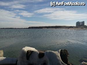[P06] marea liniștită și gheața ca dovadă a ceea ce fusese » foto by ariciu*
 - 
<span class="allrVoted glyphicon glyphicon-heart hidden" id="av588165"></span>
<a class="m-l-10 hidden" id="sv588165" onclick="voting_Foto_DelVot(,588165,4001)" role="button">șterge vot <span class="glyphicon glyphicon-remove"></span></a>
<a id="v9588165" class=" c-red"  onclick="voting_Foto_SetVot(588165)" role="button"><span class="glyphicon glyphicon-heart-empty"></span> <b>LIKE</b> = Votează poza</a> <img class="hidden"  id="f588165W9" src="/imagini/loader.gif" border="0" /><span class="AjErrMes hidden" id="e588165ErM"></span>