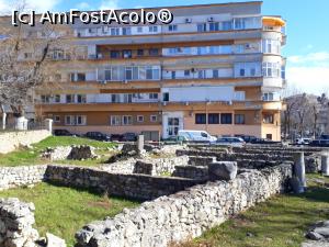 [P24] Constanta.Blocul cubist de pe Bd.Elisabeta,langa situl arheologic si Catedrala. » foto by Floria
 - 
<span class="allrVoted glyphicon glyphicon-heart hidden" id="av1169117"></span>
<a class="m-l-10 hidden" id="sv1169117" onclick="voting_Foto_DelVot(,1169117,4001)" role="button">șterge vot <span class="glyphicon glyphicon-remove"></span></a>
<a id="v91169117" class=" c-red"  onclick="voting_Foto_SetVot(1169117)" role="button"><span class="glyphicon glyphicon-heart-empty"></span> <b>LIKE</b> = Votează poza</a> <img class="hidden"  id="f1169117W9" src="/imagini/loader.gif" border="0" /><span class="AjErrMes hidden" id="e1169117ErM"></span>