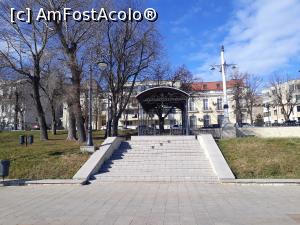 [P26] Constanta.Parcul falezei si o parte a Bd.Elisabeta. » foto by Floria
 - 
<span class="allrVoted glyphicon glyphicon-heart hidden" id="av1169119"></span>
<a class="m-l-10 hidden" id="sv1169119" onclick="voting_Foto_DelVot(,1169119,4001)" role="button">șterge vot <span class="glyphicon glyphicon-remove"></span></a>
<a id="v91169119" class=" c-red"  onclick="voting_Foto_SetVot(1169119)" role="button"><span class="glyphicon glyphicon-heart-empty"></span> <b>LIKE</b> = Votează poza</a> <img class="hidden"  id="f1169119W9" src="/imagini/loader.gif" border="0" /><span class="AjErrMes hidden" id="e1169119ErM"></span>