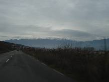 [P01] Muntii Rila vazuti din sosea inainte de Stob » foto by ionescunic
 - 
<span class="allrVoted glyphicon glyphicon-heart hidden" id="av194355"></span>
<a class="m-l-10 hidden" id="sv194355" onclick="voting_Foto_DelVot(,194355,4002)" role="button">șterge vot <span class="glyphicon glyphicon-remove"></span></a>
<a id="v9194355" class=" c-red"  onclick="voting_Foto_SetVot(194355)" role="button"><span class="glyphicon glyphicon-heart-empty"></span> <b>LIKE</b> = Votează poza</a> <img class="hidden"  id="f194355W9" src="/imagini/loader.gif" border="0" /><span class="AjErrMes hidden" id="e194355ErM"></span>
