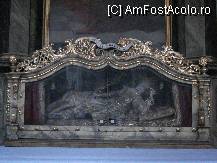 [P16] Regensburg - Catedrala St.Emmeram -  ramasite mumificate ale  sfantului Calcidonius » foto by Diaura*
 - 
<span class="allrVoted glyphicon glyphicon-heart hidden" id="av81971"></span>
<a class="m-l-10 hidden" id="sv81971" onclick="voting_Foto_DelVot(,81971,4021)" role="button">șterge vot <span class="glyphicon glyphicon-remove"></span></a>
<a id="v981971" class=" c-red"  onclick="voting_Foto_SetVot(81971)" role="button"><span class="glyphicon glyphicon-heart-empty"></span> <b>LIKE</b> = Votează poza</a> <img class="hidden"  id="f81971W9" src="/imagini/loader.gif" border="0" /><span class="AjErrMes hidden" id="e81971ErM"></span>