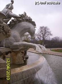 [P04] Fantana Neptun in parc Schonbrunn » foto by delia58
 - 
<span class="allrVoted glyphicon glyphicon-heart hidden" id="av75108"></span>
<a class="m-l-10 hidden" id="sv75108" onclick="voting_Foto_DelVot(,75108,4023)" role="button">șterge vot <span class="glyphicon glyphicon-remove"></span></a>
<a id="v975108" class=" c-red"  onclick="voting_Foto_SetVot(75108)" role="button"><span class="glyphicon glyphicon-heart-empty"></span> <b>LIKE</b> = Votează poza</a> <img class="hidden"  id="f75108W9" src="/imagini/loader.gif" border="0" /><span class="AjErrMes hidden" id="e75108ErM"></span>