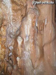 [P22] Minunile naturii - Pestera Ursilor » foto by danoradea
 - 
<span class="allrVoted glyphicon glyphicon-heart hidden" id="av249456"></span>
<a class="m-l-10 hidden" id="sv249456" onclick="voting_Foto_DelVot(,249456,4024)" role="button">șterge vot <span class="glyphicon glyphicon-remove"></span></a>
<a id="v9249456" class=" c-red"  onclick="voting_Foto_SetVot(249456)" role="button"><span class="glyphicon glyphicon-heart-empty"></span> <b>LIKE</b> = Votează poza</a> <img class="hidden"  id="f249456W9" src="/imagini/loader.gif" border="0" /><span class="AjErrMes hidden" id="e249456ErM"></span>