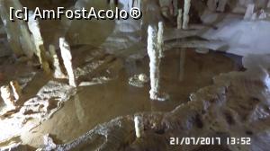 [P18] Peștera Urșilor, lacul cu nuferi » foto by ungureanica
 - 
<span class="allrVoted glyphicon glyphicon-heart hidden" id="av908212"></span>
<a class="m-l-10 hidden" id="sv908212" onclick="voting_Foto_DelVot(,908212,4024)" role="button">șterge vot <span class="glyphicon glyphicon-remove"></span></a>
<a id="v9908212" class=" c-red"  onclick="voting_Foto_SetVot(908212)" role="button"><span class="glyphicon glyphicon-heart-empty"></span> <b>LIKE</b> = Votează poza</a> <img class="hidden"  id="f908212W9" src="/imagini/loader.gif" border="0" /><span class="AjErrMes hidden" id="e908212ErM"></span>