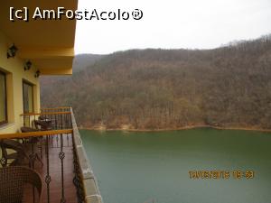 [P02] Parte din lac vazut de la balconul camerei.  » foto by elviramvio
 - 
<span class="allrVoted glyphicon glyphicon-heart hidden" id="av723424"></span>
<a class="m-l-10 hidden" id="sv723424" onclick="voting_Foto_DelVot(,723424,4025)" role="button">șterge vot <span class="glyphicon glyphicon-remove"></span></a>
<a id="v9723424" class=" c-red"  onclick="voting_Foto_SetVot(723424)" role="button"><span class="glyphicon glyphicon-heart-empty"></span> <b>LIKE</b> = Votează poza</a> <img class="hidden"  id="f723424W9" src="/imagini/loader.gif" border="0" /><span class="AjErrMes hidden" id="e723424ErM"></span>