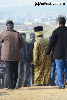 [P17] Suleiman Magnificul... vindea si el ceva.  » foto by TraianS
 - 
<span class="allrVoted glyphicon glyphicon-heart hidden" id="av498043"></span>
<a class="m-l-10 hidden" id="sv498043" onclick="voting_Foto_DelVot(,498043,4030)" role="button">șterge vot <span class="glyphicon glyphicon-remove"></span></a>
<a id="v9498043" class=" c-red"  onclick="voting_Foto_SetVot(498043)" role="button"><span class="glyphicon glyphicon-heart-empty"></span> <b>LIKE</b> = Votează poza</a> <img class="hidden"  id="f498043W9" src="/imagini/loader.gif" border="0" /><span class="AjErrMes hidden" id="e498043ErM"></span>
