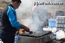 [P19] Carne de camila la gratar. Juma' de paine - 5 TL.  » foto by TraianS
 - 
<span class="allrVoted glyphicon glyphicon-heart hidden" id="av498045"></span>
<a class="m-l-10 hidden" id="sv498045" onclick="voting_Foto_DelVot(,498045,4030)" role="button">șterge vot <span class="glyphicon glyphicon-remove"></span></a>
<a id="v9498045" class=" c-red"  onclick="voting_Foto_SetVot(498045)" role="button"><span class="glyphicon glyphicon-heart-empty"></span> <b>LIKE</b> = Votează poza</a> <img class="hidden"  id="f498045W9" src="/imagini/loader.gif" border="0" /><span class="AjErrMes hidden" id="e498045ErM"></span>