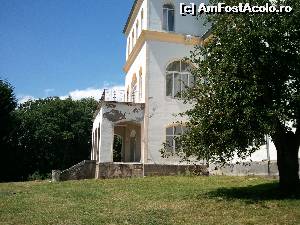 [P13] Castelul Zichy - acum mai bine de 100 de ani pe aici intra nobilimea bihoreană/maghiară » foto by danoradea
 - 
<span class="allrVoted glyphicon glyphicon-heart hidden" id="av578655"></span>
<a class="m-l-10 hidden" id="sv578655" onclick="voting_Foto_DelVot(,578655,4038)" role="button">șterge vot <span class="glyphicon glyphicon-remove"></span></a>
<a id="v9578655" class=" c-red"  onclick="voting_Foto_SetVot(578655)" role="button"><span class="glyphicon glyphicon-heart-empty"></span> <b>LIKE</b> = Votează poza</a> <img class="hidden"  id="f578655W9" src="/imagini/loader.gif" border="0" /><span class="AjErrMes hidden" id="e578655ErM"></span>