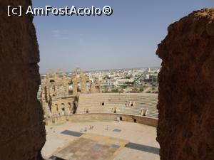 [P13] Amfiteatrul din El Jem » foto by nicole33
 - 
<span class="allrVoted glyphicon glyphicon-heart hidden" id="av1161083"></span>
<a class="m-l-10 hidden" id="sv1161083" onclick="voting_Foto_DelVot(,1161083,4044)" role="button">șterge vot <span class="glyphicon glyphicon-remove"></span></a>
<a id="v91161083" class=" c-red"  onclick="voting_Foto_SetVot(1161083)" role="button"><span class="glyphicon glyphicon-heart-empty"></span> <b>LIKE</b> = Votează poza</a> <img class="hidden"  id="f1161083W9" src="/imagini/loader.gif" border="0" /><span class="AjErrMes hidden" id="e1161083ErM"></span>