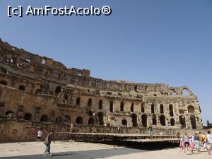 [P09] Amfiteatrul din El Jem - în arenă » foto by nicole33
 - 
<span class="allrVoted glyphicon glyphicon-heart hidden" id="av1161079"></span>
<a class="m-l-10 hidden" id="sv1161079" onclick="voting_Foto_DelVot(,1161079,4044)" role="button">șterge vot <span class="glyphicon glyphicon-remove"></span></a>
<a id="v91161079" class=" c-red"  onclick="voting_Foto_SetVot(1161079)" role="button"><span class="glyphicon glyphicon-heart-empty"></span> <b>LIKE</b> = Votează poza</a> <img class="hidden"  id="f1161079W9" src="/imagini/loader.gif" border="0" /><span class="AjErrMes hidden" id="e1161079ErM"></span>