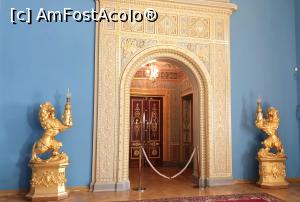 [P16] Holul italian cu una din usi, decorata cu un arc triumfal roman, ce duce la loja printului din, teatrul de acasa” al familiei Yusupov.  » foto by geani anto
 - 
<span class="allrVoted glyphicon glyphicon-heart hidden" id="av1149558"></span>
<a class="m-l-10 hidden" id="sv1149558" onclick="voting_Foto_DelVot(,1149558,4057)" role="button">șterge vot <span class="glyphicon glyphicon-remove"></span></a>
<a id="v91149558" class=" c-red"  onclick="voting_Foto_SetVot(1149558)" role="button"><span class="glyphicon glyphicon-heart-empty"></span> <b>LIKE</b> = Votează poza</a> <img class="hidden"  id="f1149558W9" src="/imagini/loader.gif" border="0" /><span class="AjErrMes hidden" id="e1149558ErM"></span>